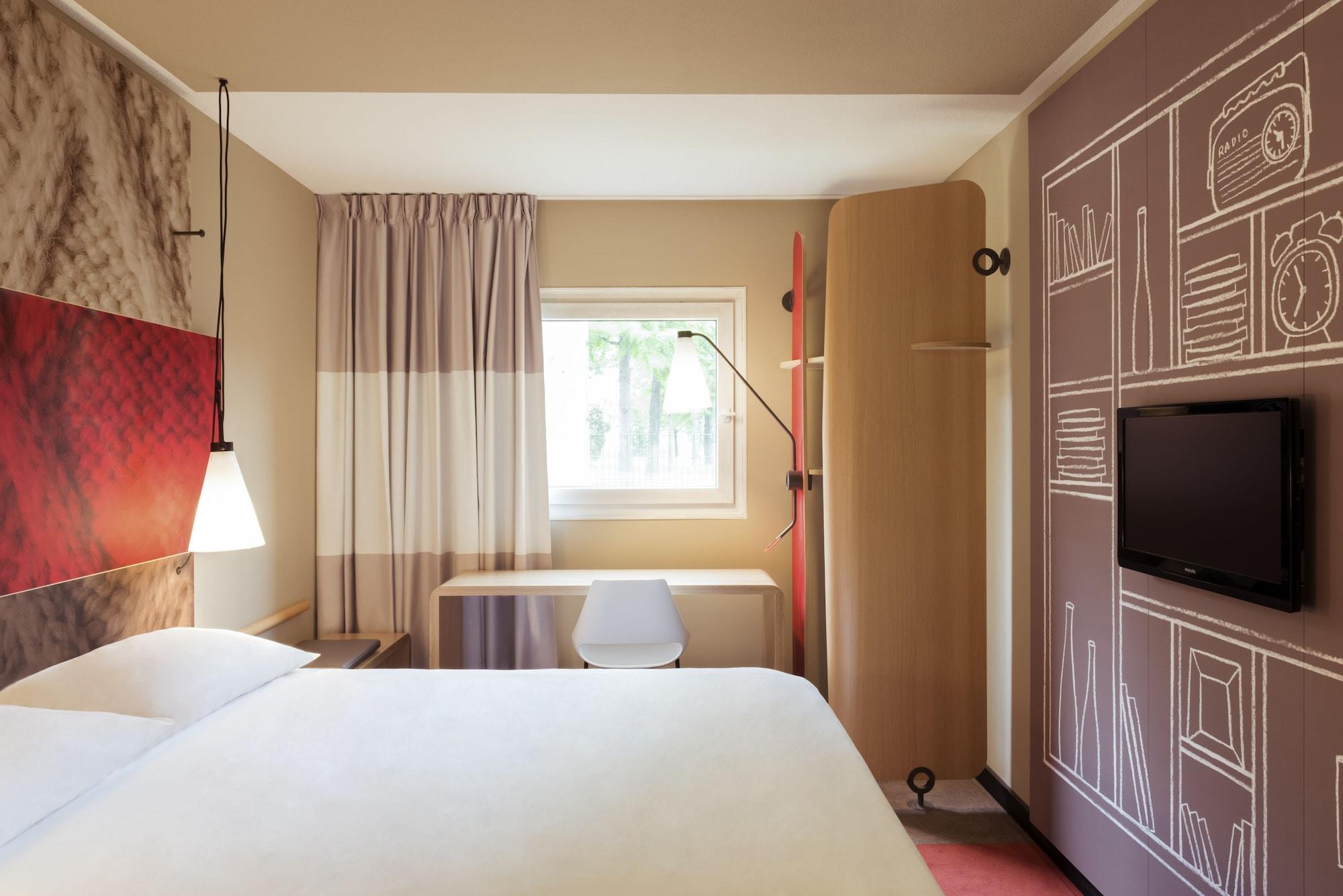 Ibis Beaune La Ferme Aux Vins Esterno foto