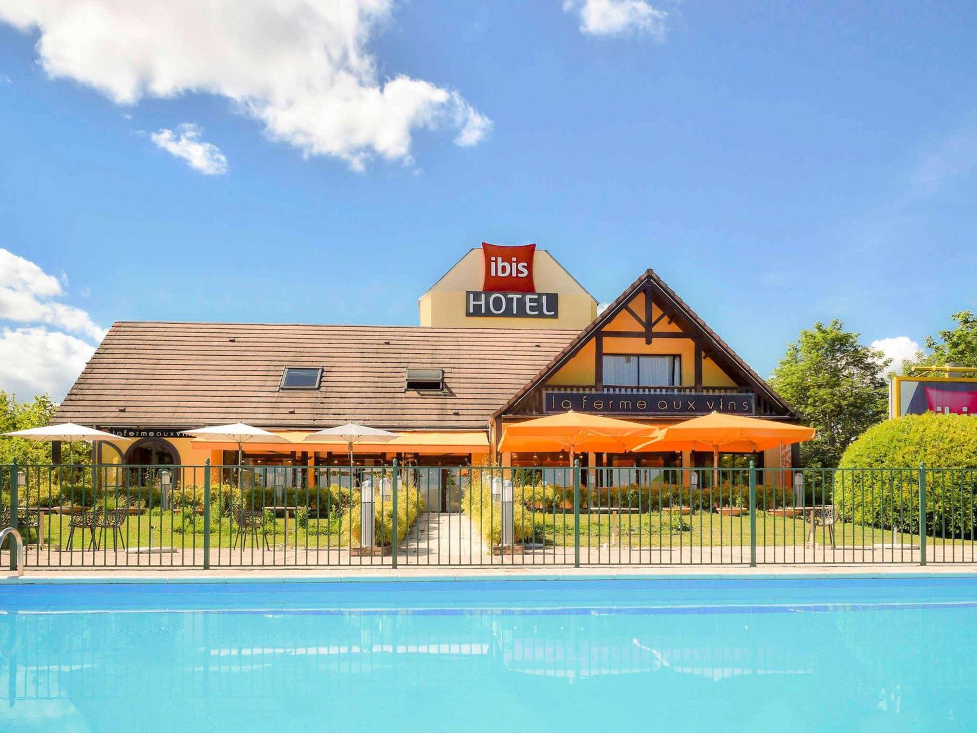Ibis Beaune La Ferme Aux Vins Esterno foto