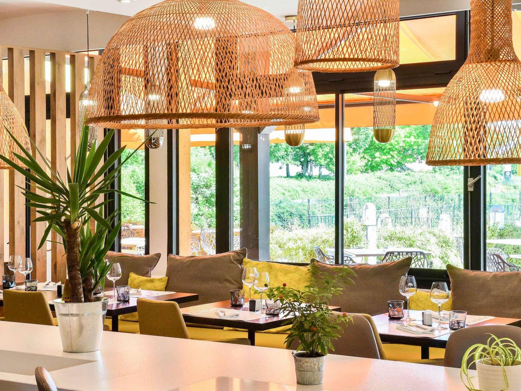Ibis Beaune La Ferme Aux Vins Esterno foto