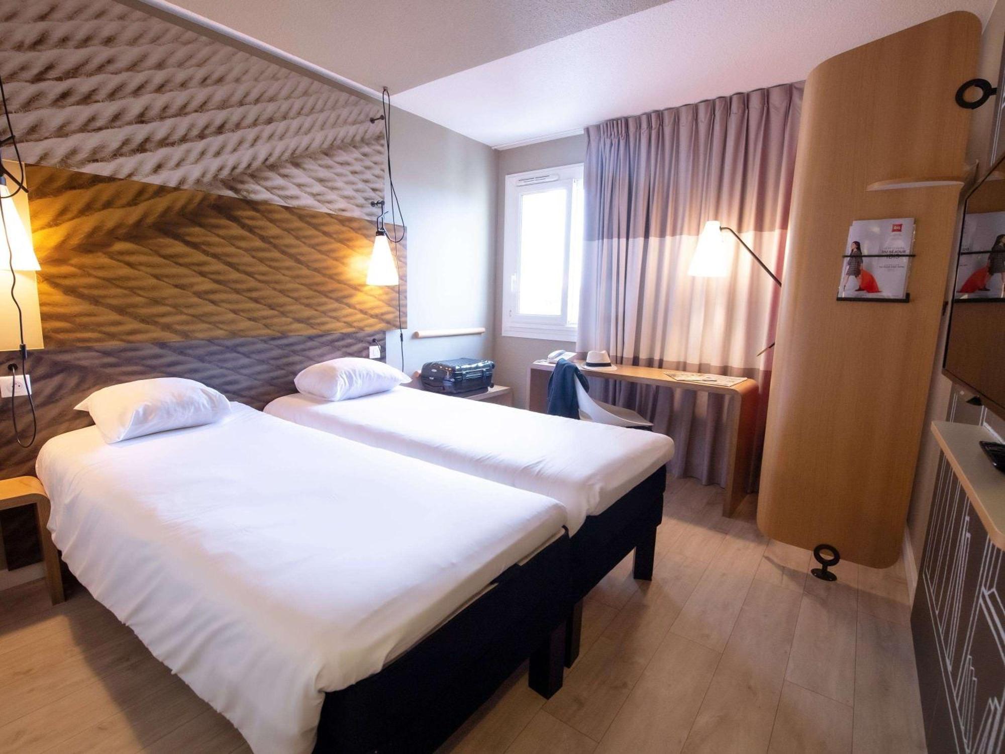 Ibis Beaune La Ferme Aux Vins Esterno foto