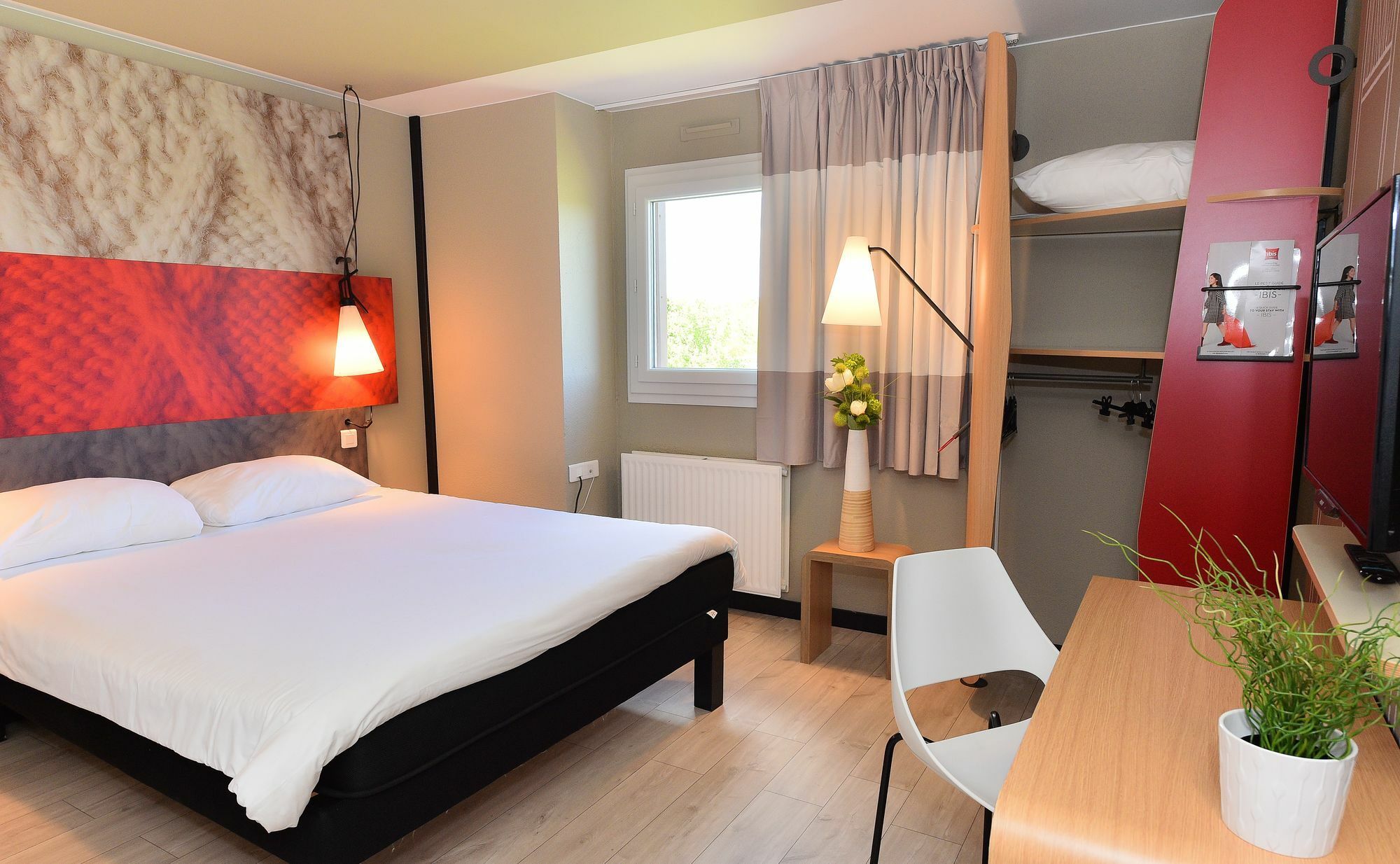 Ibis Beaune La Ferme Aux Vins Esterno foto